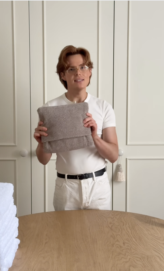 How to Fold Towels Properly and the Best Towels to Buy
