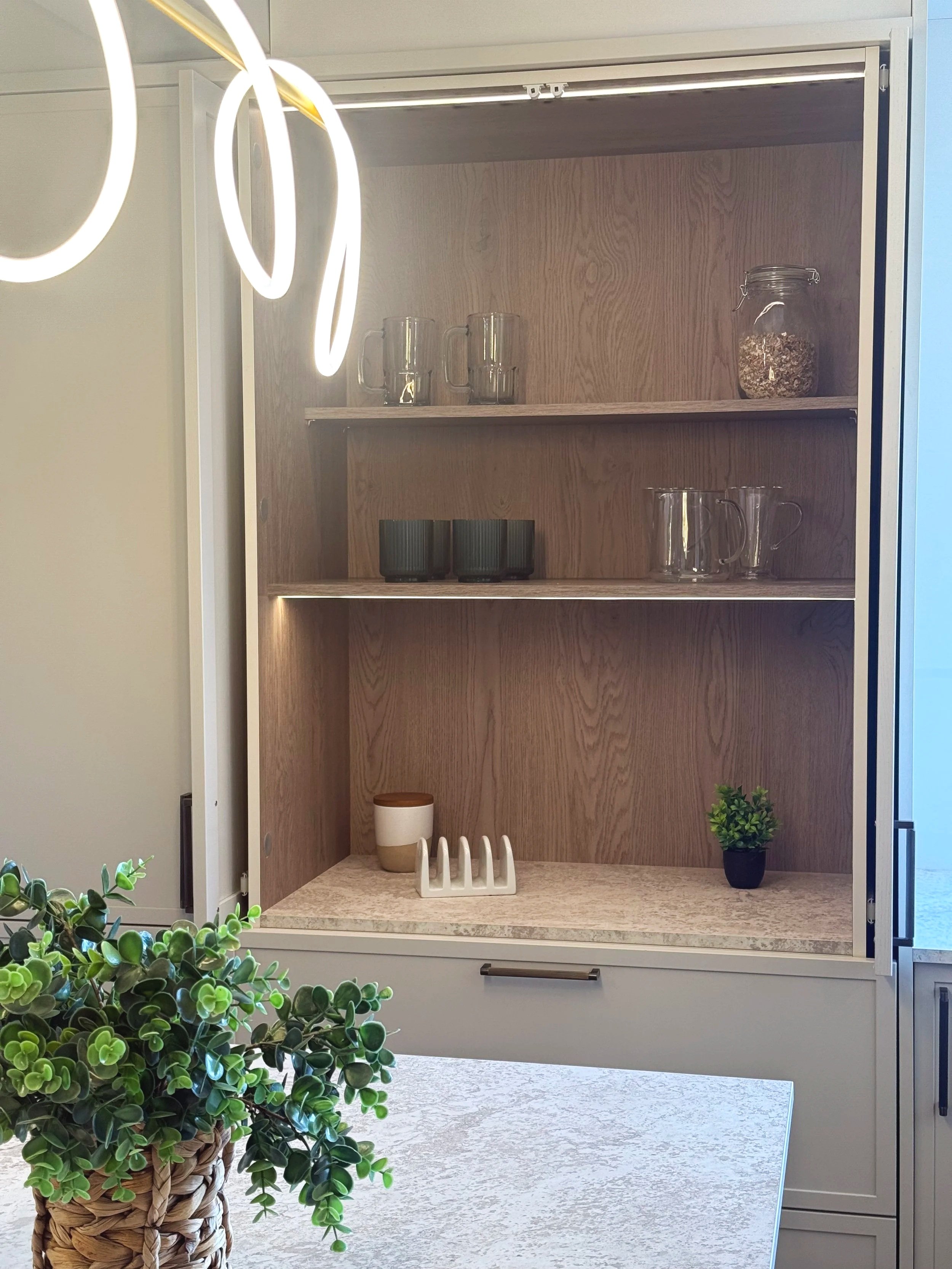 Kitchen design Nottingham with clutter-free storage features by Alpha Kitchens