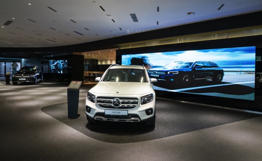 CCBJB_Mercedes-Benz on Display in Open Gallery.jpg