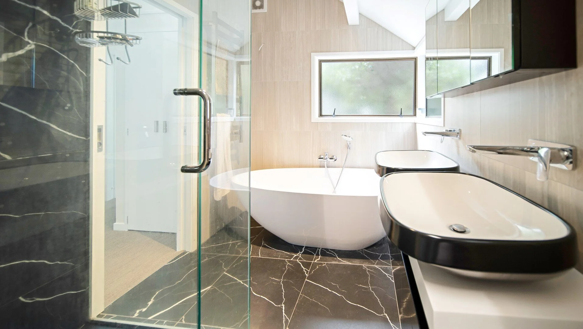 Bed Bath3 (Large).jpg