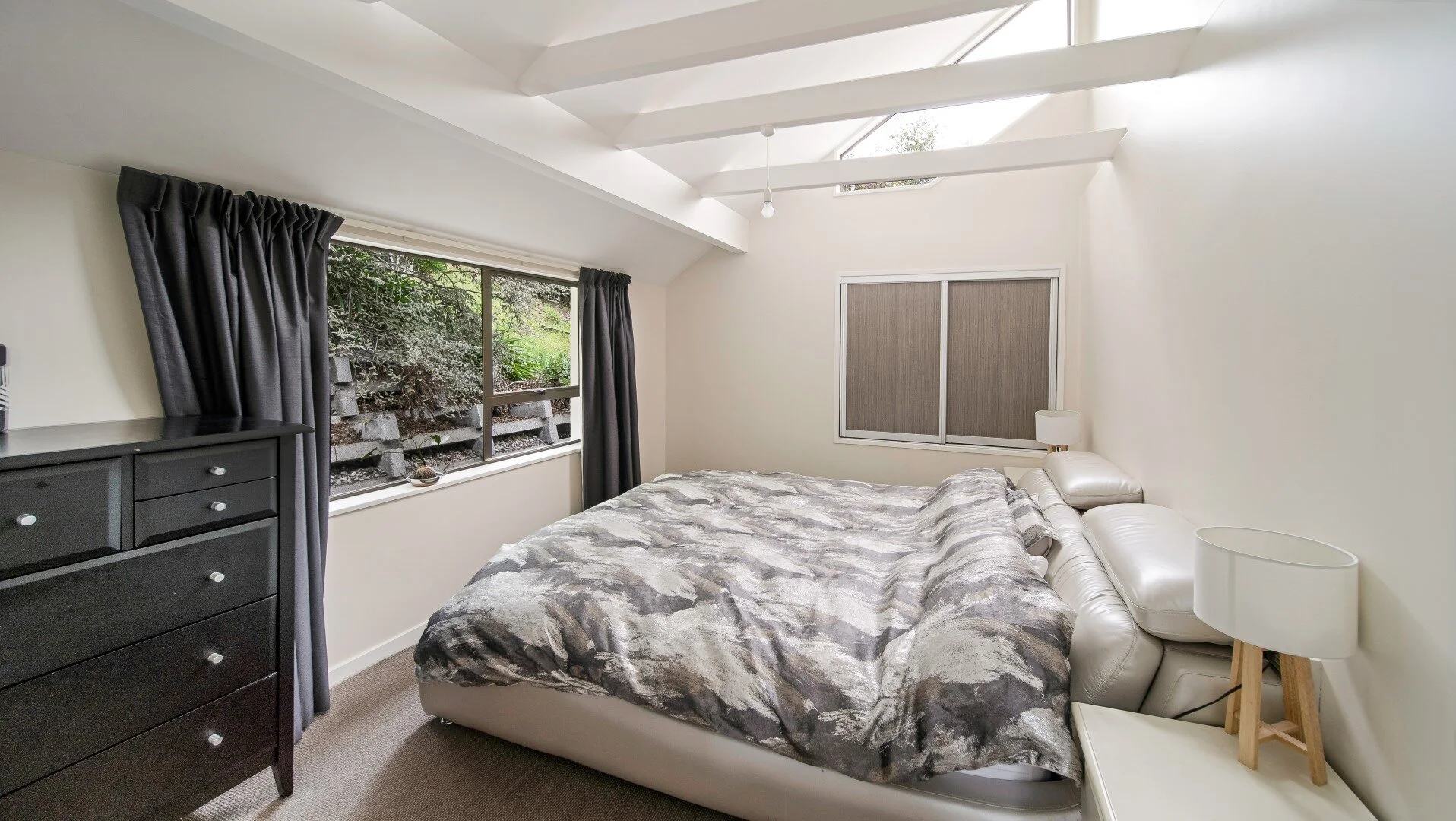 Bed Bath2 (Large).jpg