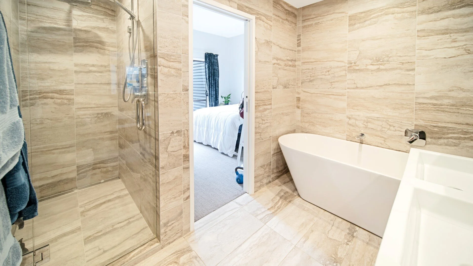 Bed Bath13 (Large).jpg