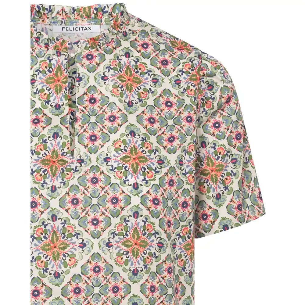 Banu_Feli&Hans_Shirt_02.jpg