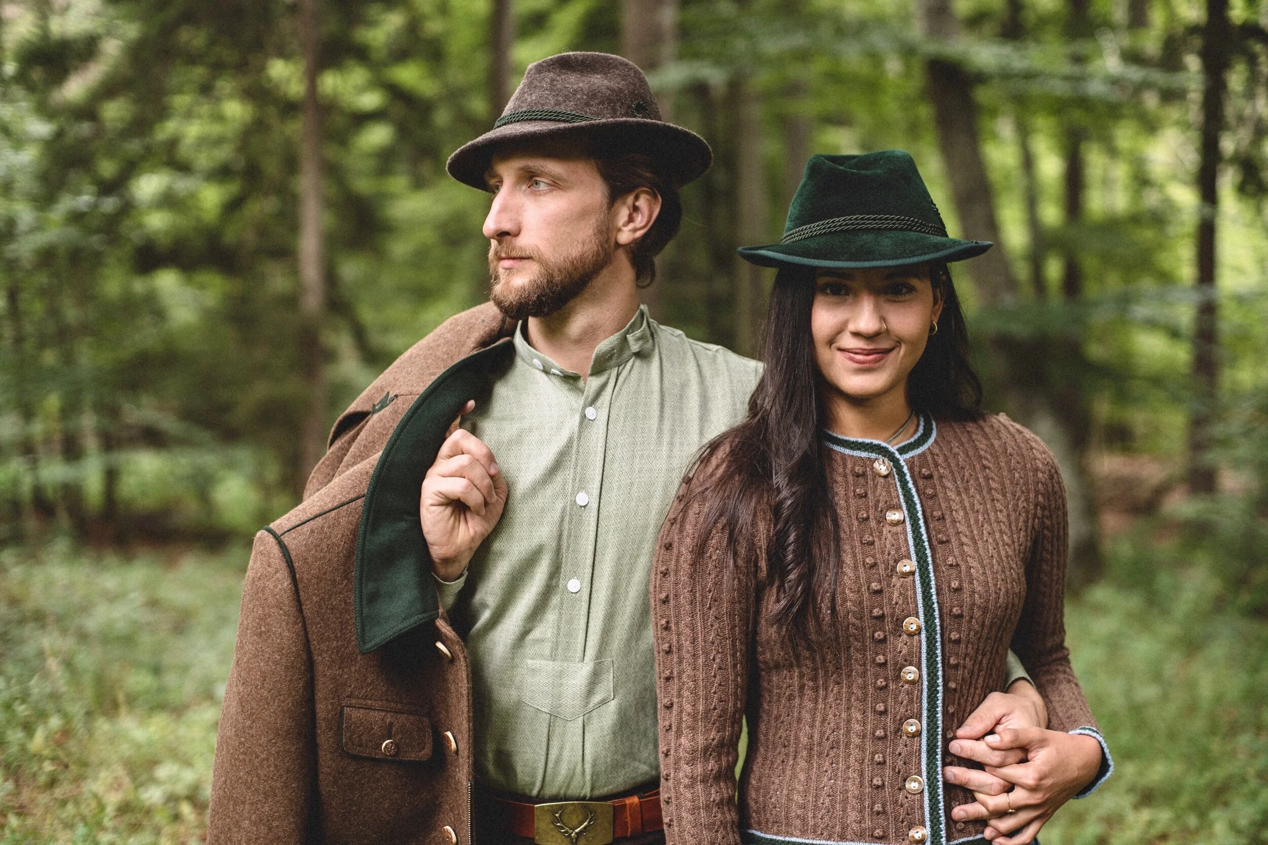 03B8B670-6DC1-48B8-ACE9-D848E2C1EDDC