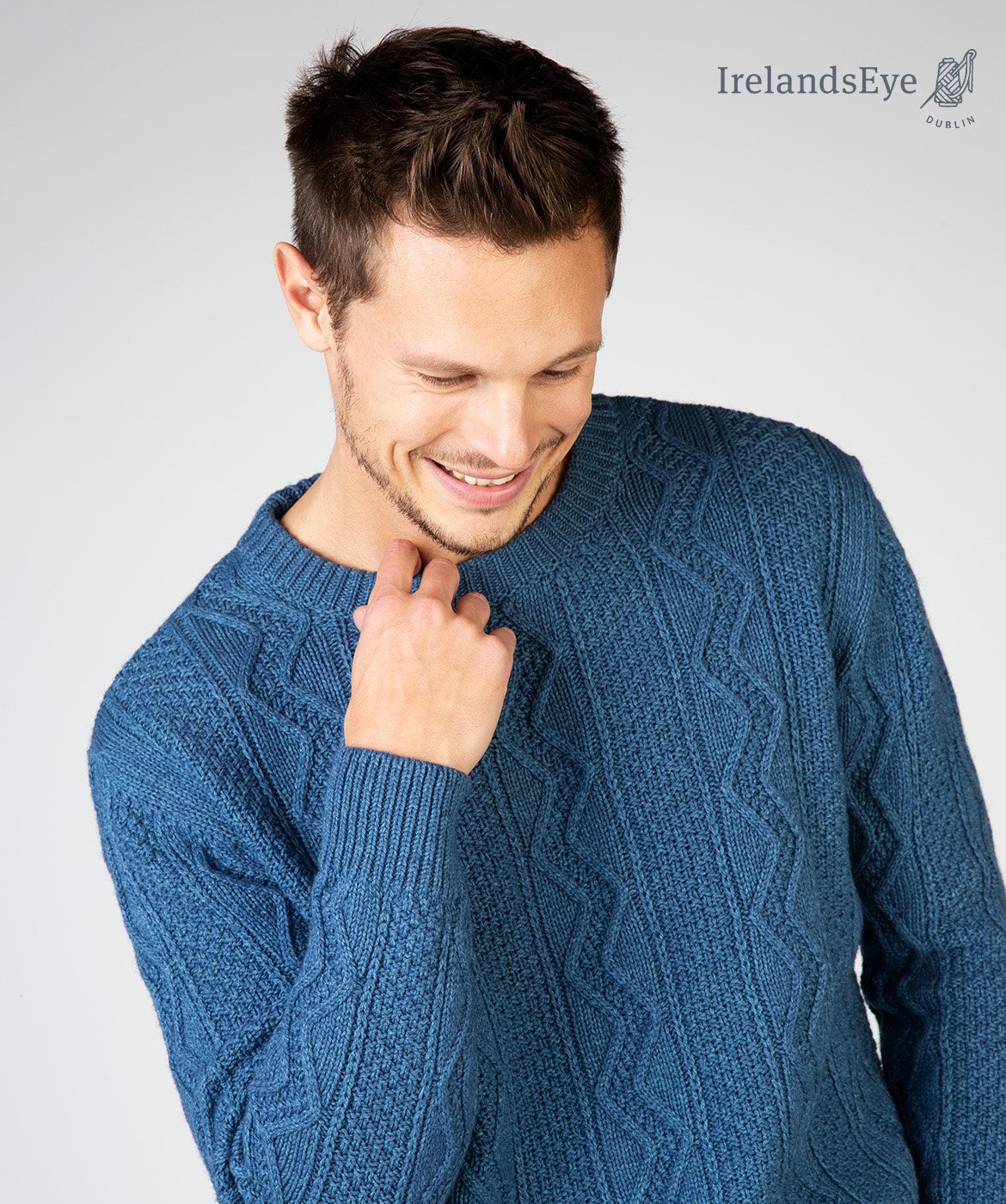 A954 Cosan Crew Neck in Harbour_Large (3).jpg