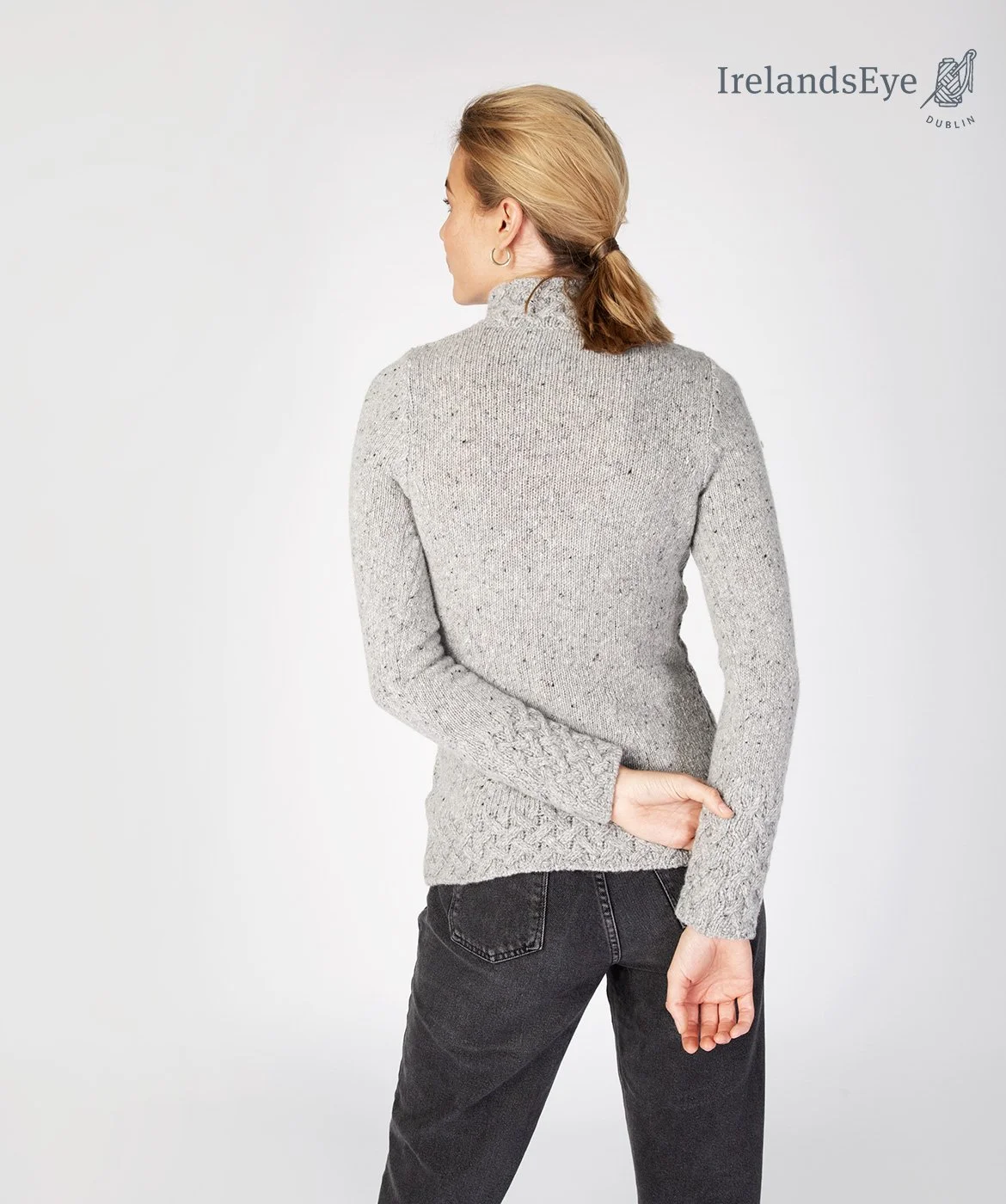 A641 Trellis Sweater in Light Grey_Small (3).jpg