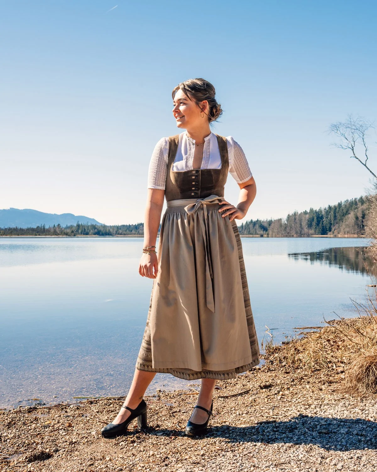 Dirndl samt