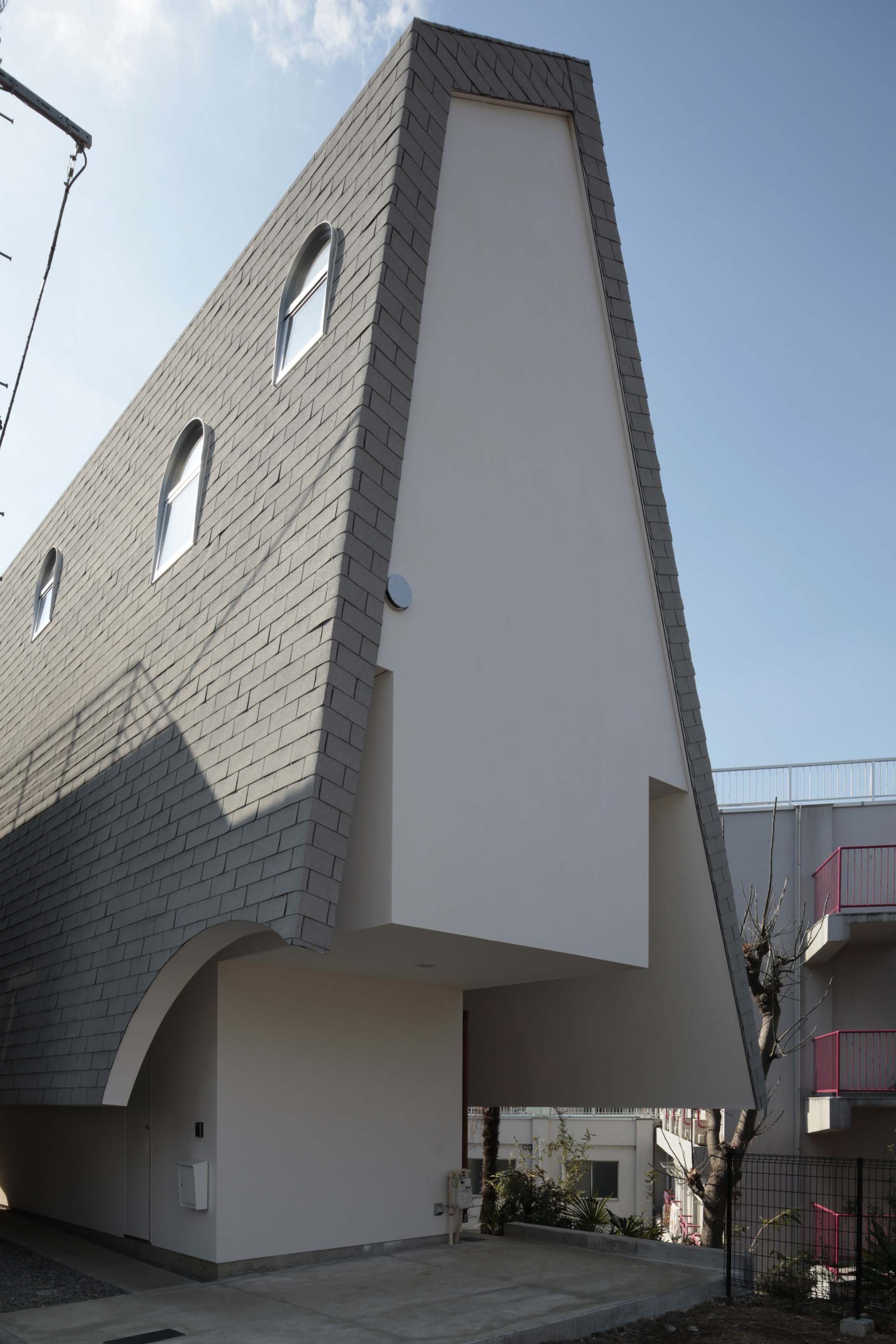 House of Roof Eaves Sustainable Timber Building ON Design Tokyo - 03.JPG
