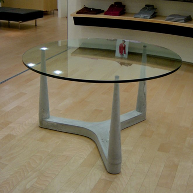Crown Table