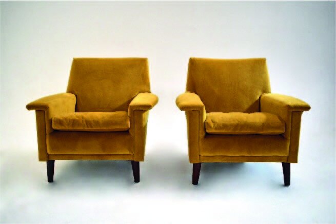 pairgoldarmchairs.jpg