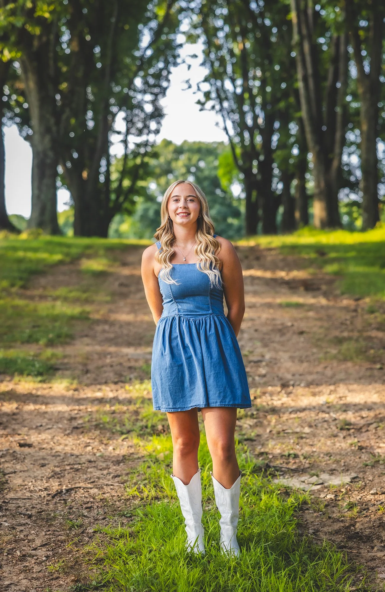 Izzie_SeniorPortraits_-11.jpg