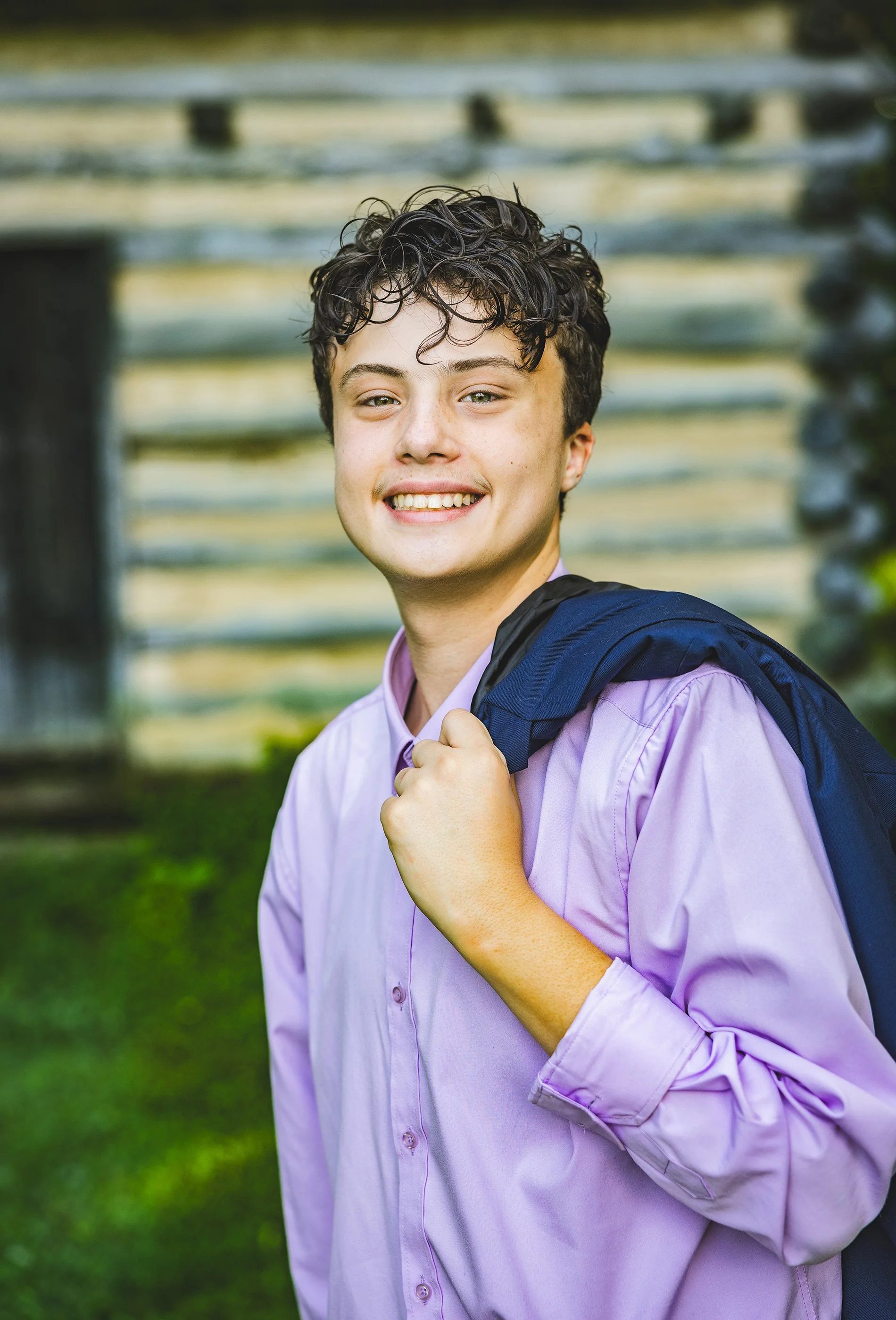 Lucas_SeniorPortraits_-9.jpg