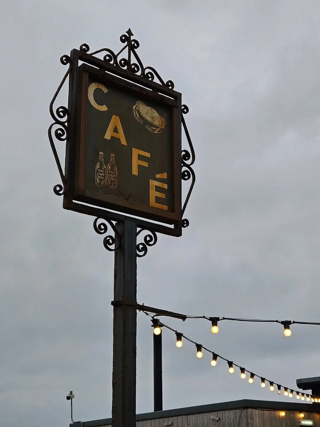 #cafe #festoon