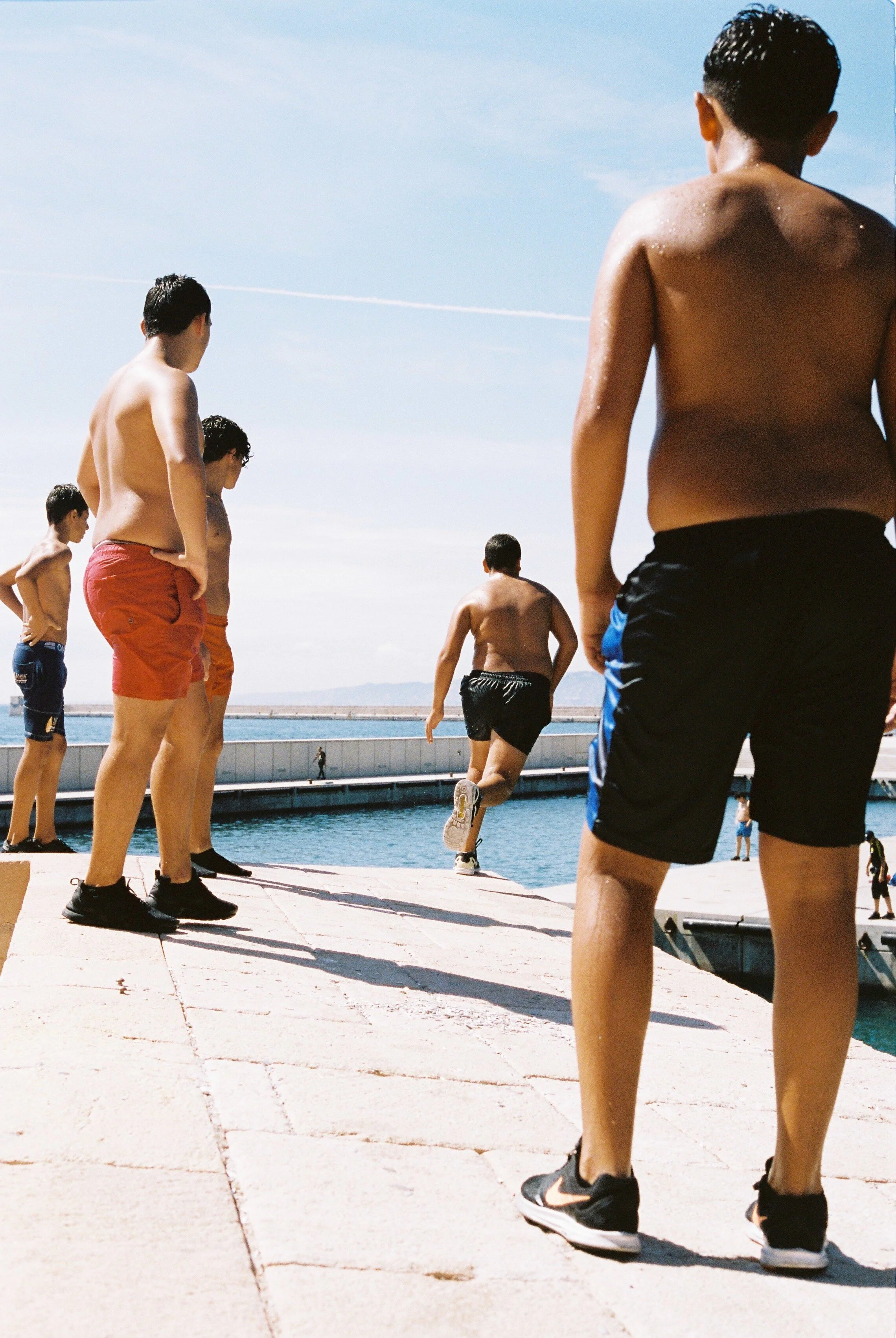 Nicolas Poillot - Demain c'est loin 03