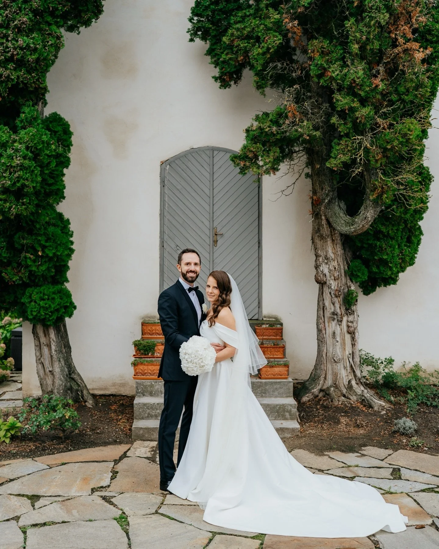 Oslava l&aacute;sky Lisy a Filipa, na kterou se sjela rodina a př&aacute;tel&eacute; ze v&scaron;ech koutů světa. Je kr&aacute;sn&eacute; vidět, že ani vzd&aacute;lenost nen&iacute; přek&aacute;žkou pro ty, kteř&iacute; s v&aacute;mi chtěj&iacute; sd