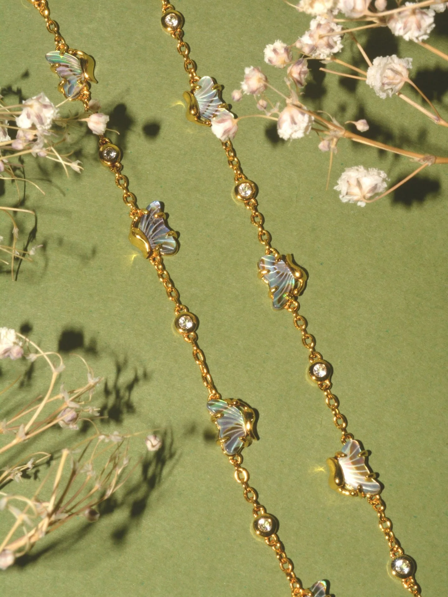 Aba is a true springtime essential, echoing the delicate beauty and effortless grace of the season&rsquo;s butterflies 🦋 

#carolinawongjewellery #sustainable
#handmadejewellery #butterfly #necklace