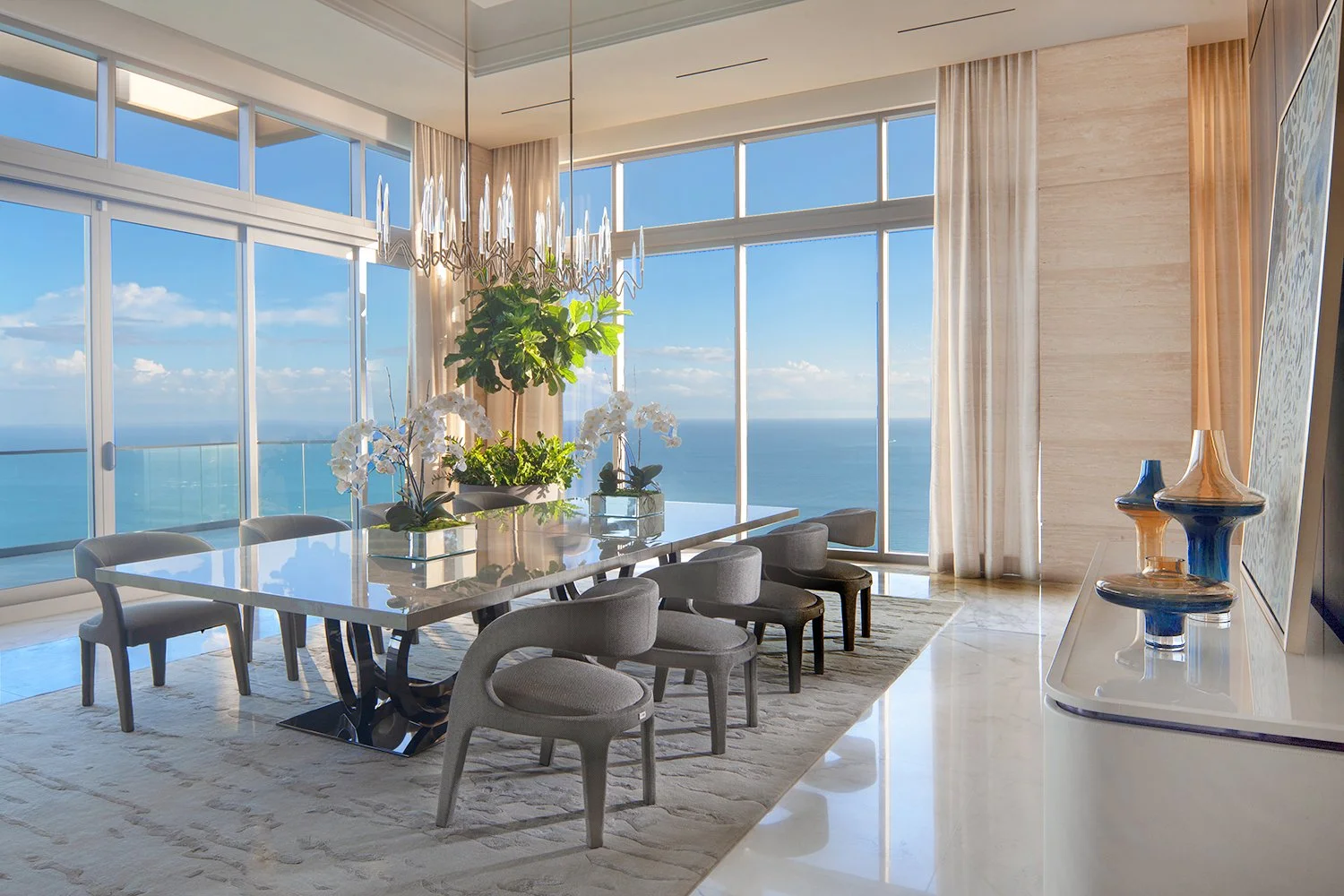 4197-04v2 ©2019 Dan Forer copy_sm.jpg