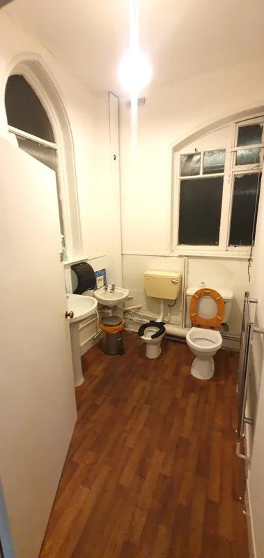 98471755.jpg