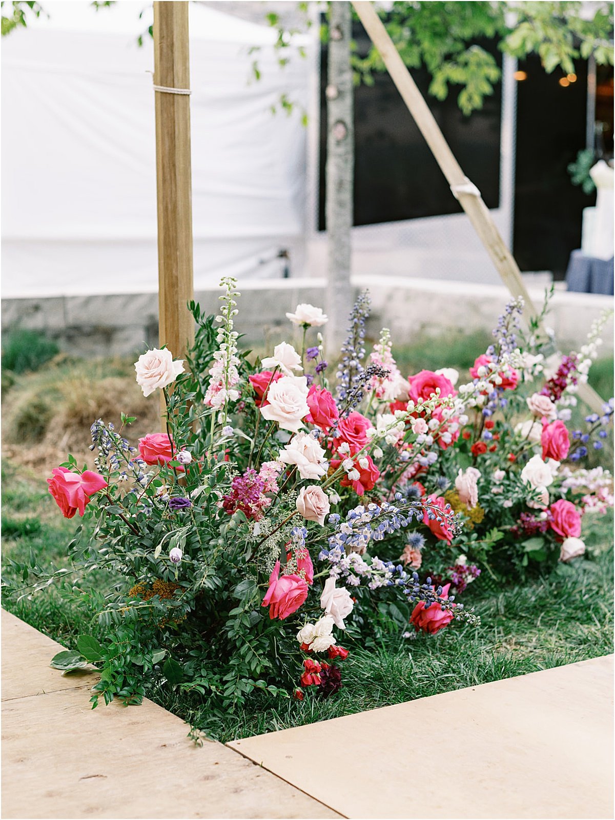 Burlington-Tent-Wedding-Planner-Laura-Olsen-Events-Will-Reid-Photography-25.jpg