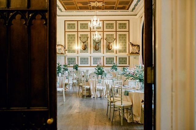 &quot;Be an opener of doors, for beauty may lie behind them&quot; 🌸⁠
⁠
The ballroom at @Drumtochtycastle looked truly whimsical for our awesome couple who wanted to channel some Midsummer Nights dream vibes.⁠
⁠
Image by @LucyDavenport