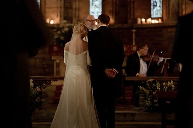 Love the cosy, intimacy of this stunning Church Wedding which took place on New Years Eve.⁠
⁠
What do you think to NYE Weddings - genius, or too close to the Christmas madness?⁠
⁠
Image by @luke_j_bell