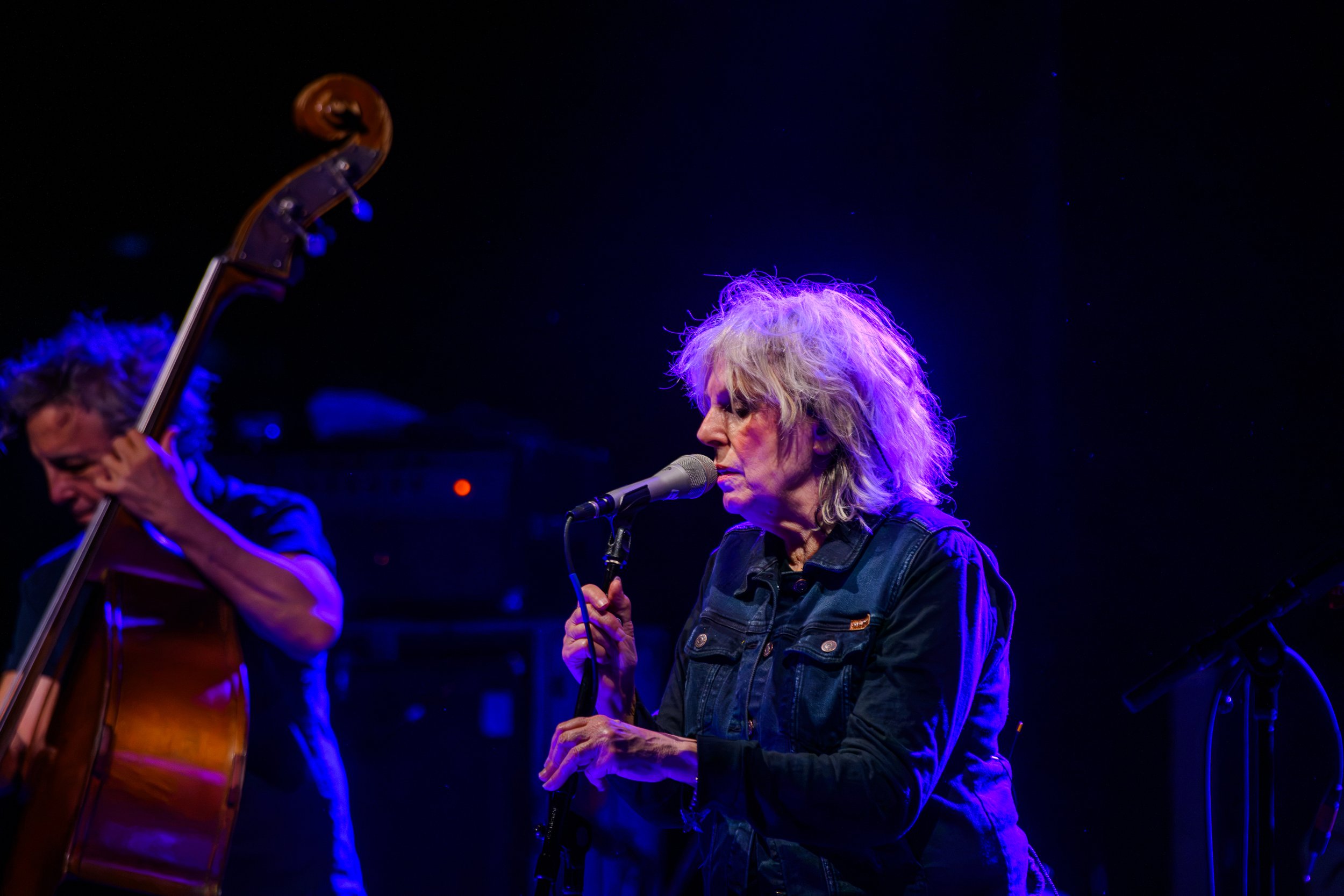 Lucinda Williams-01.jpg