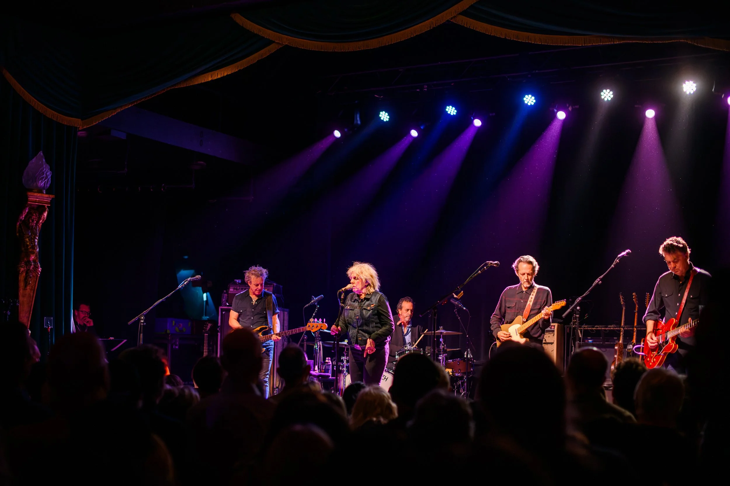 Lucinda Williams-14.jpg