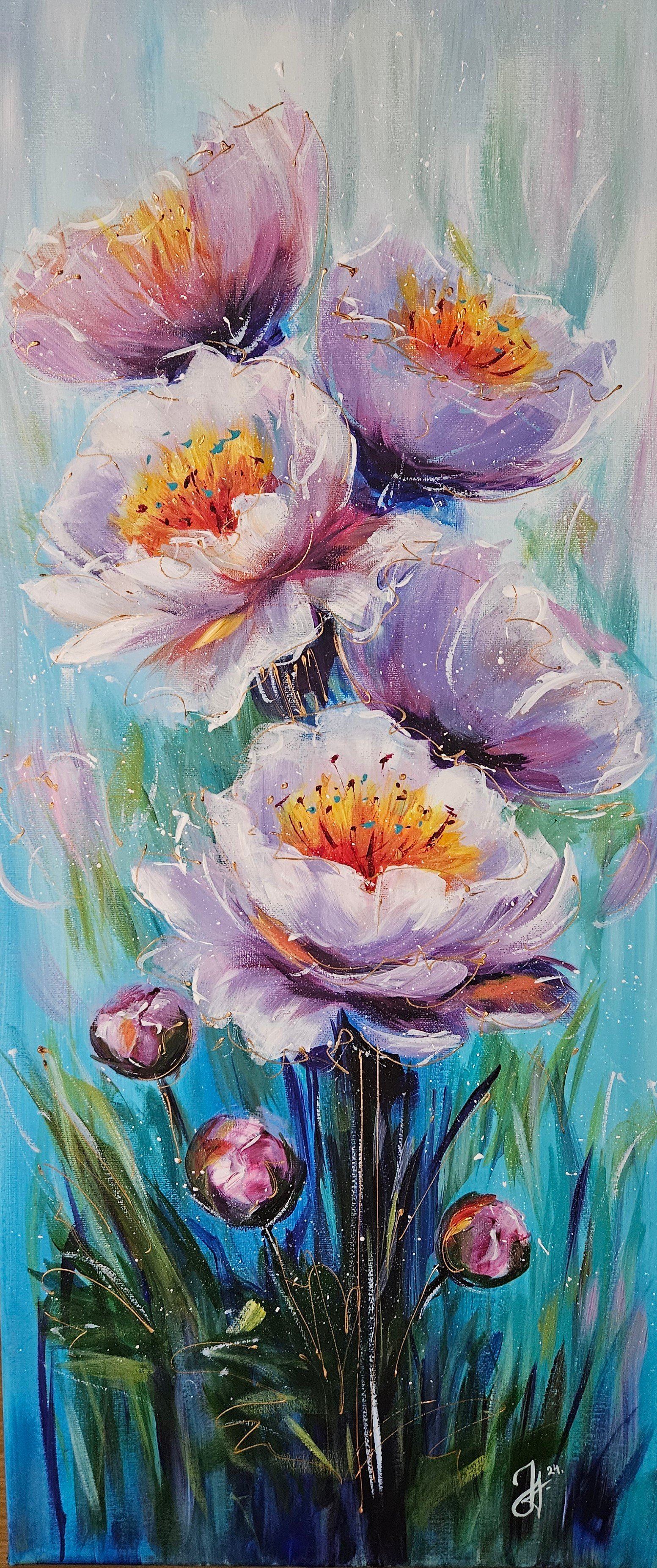 Veľké biele pivónie na tyrkysovom podklade. Ručne maľovaný obraz so zlatými kontúrami. Zátišie s kvetmi.