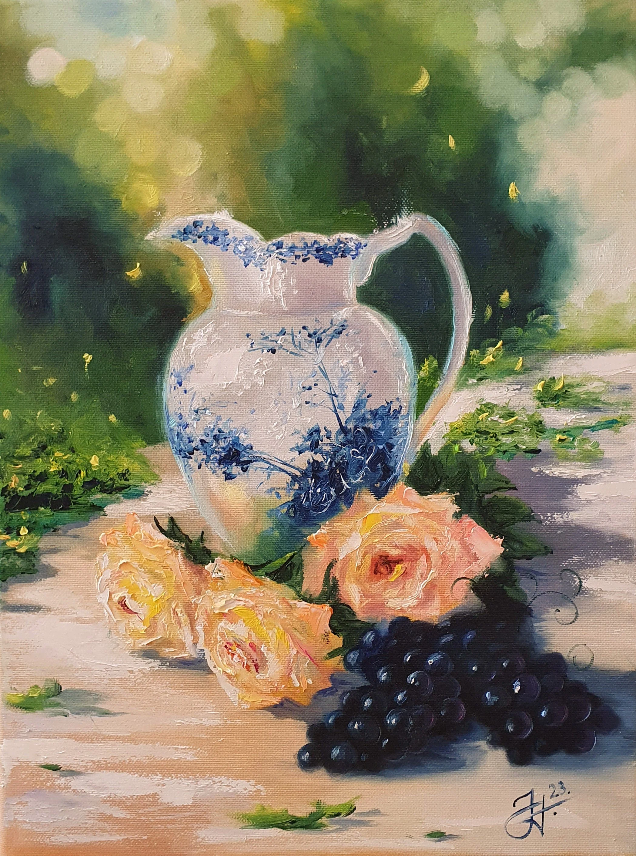 Zátišie s ružami. Kvety a hrozno.