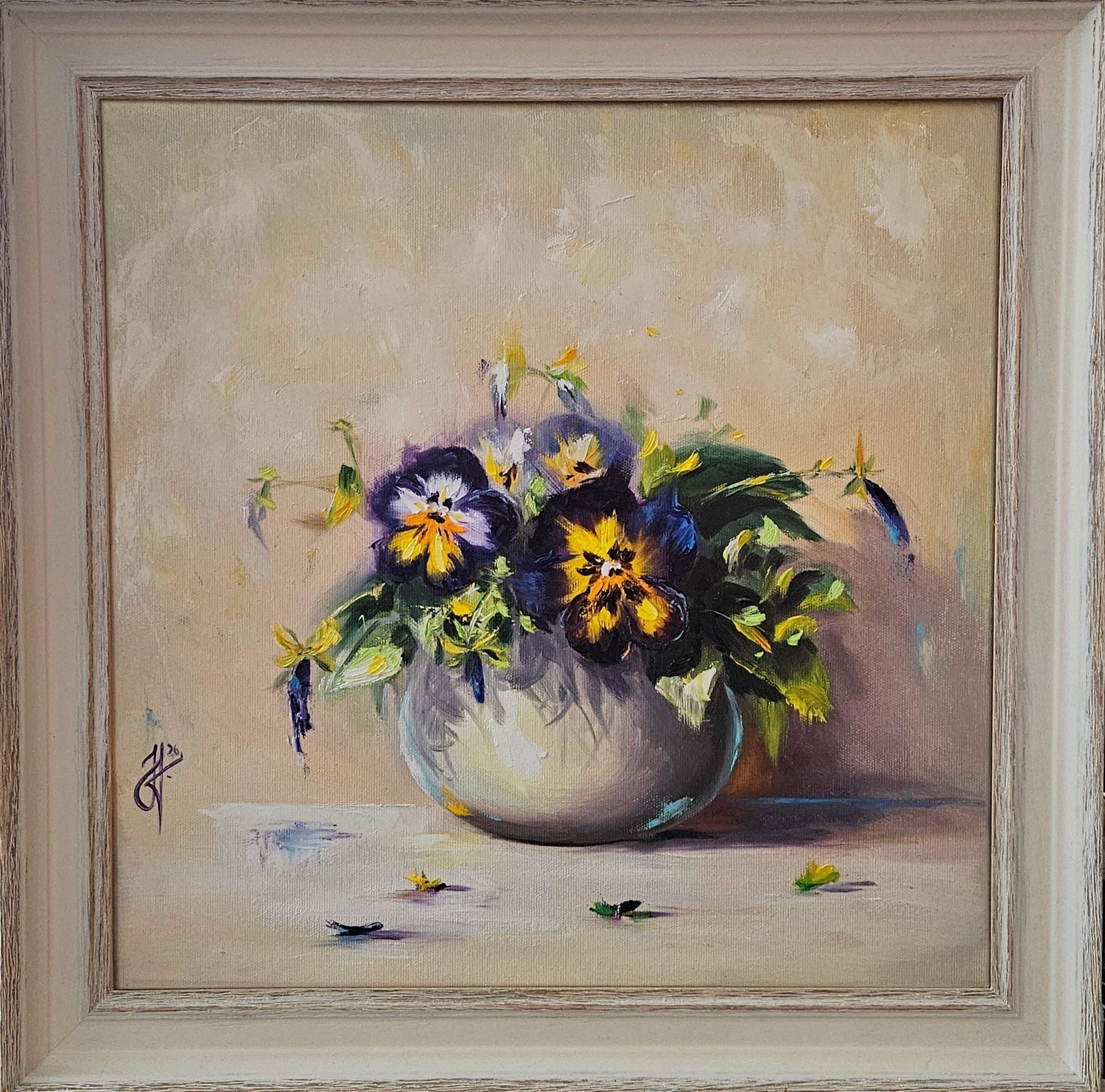 Fialové sirôtky vo váze. Zátišie s kvetmi. Ručne maľovaný vintage obraz na predaj.