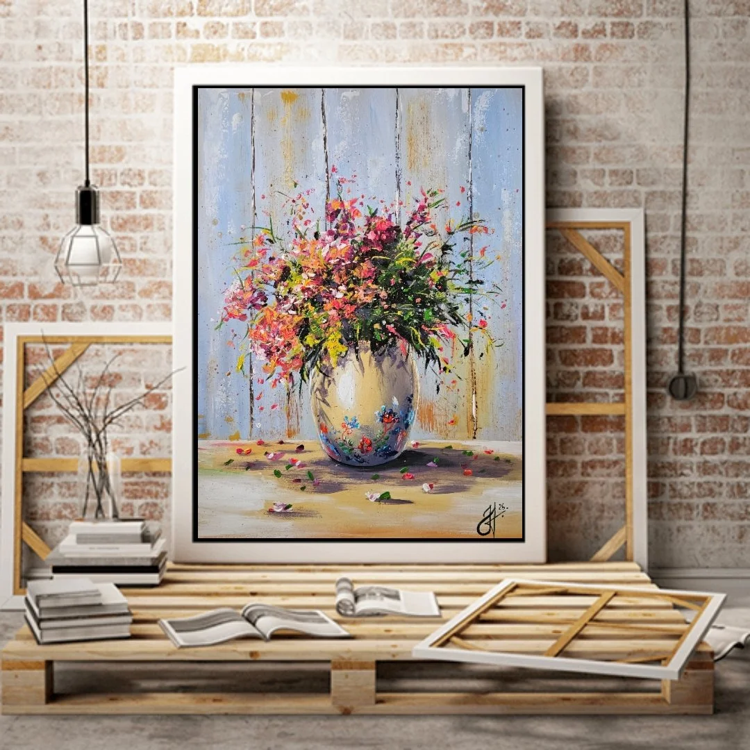 Lúčne kvety v maľovanom džbáne. Zátišie s kvetmi. Ručne maľovaný vintage obraz na predaj.