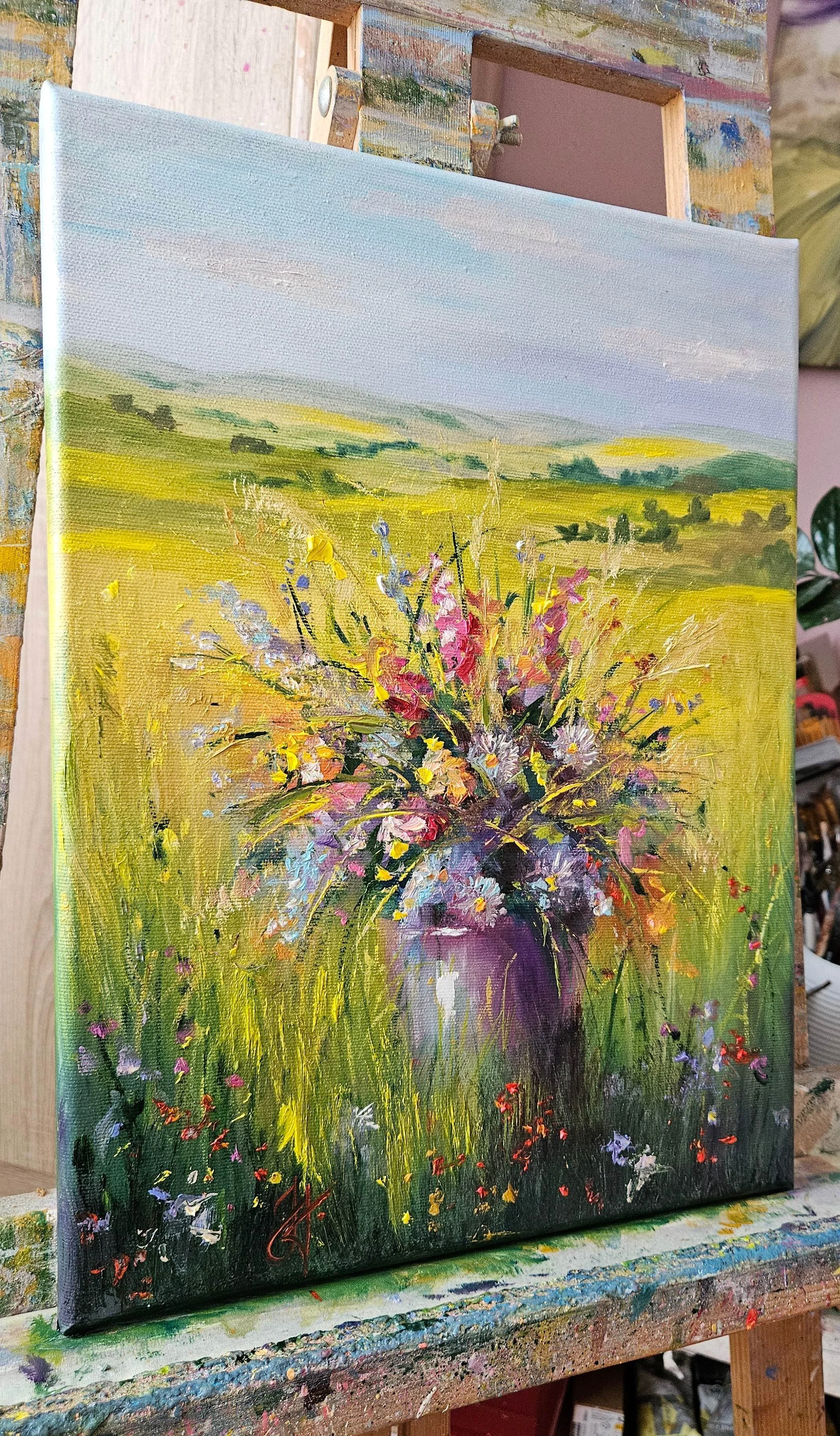 Lúčne kvety vo vedierku na letnej lúke.  Ručne maľovaný obraz na predaj.