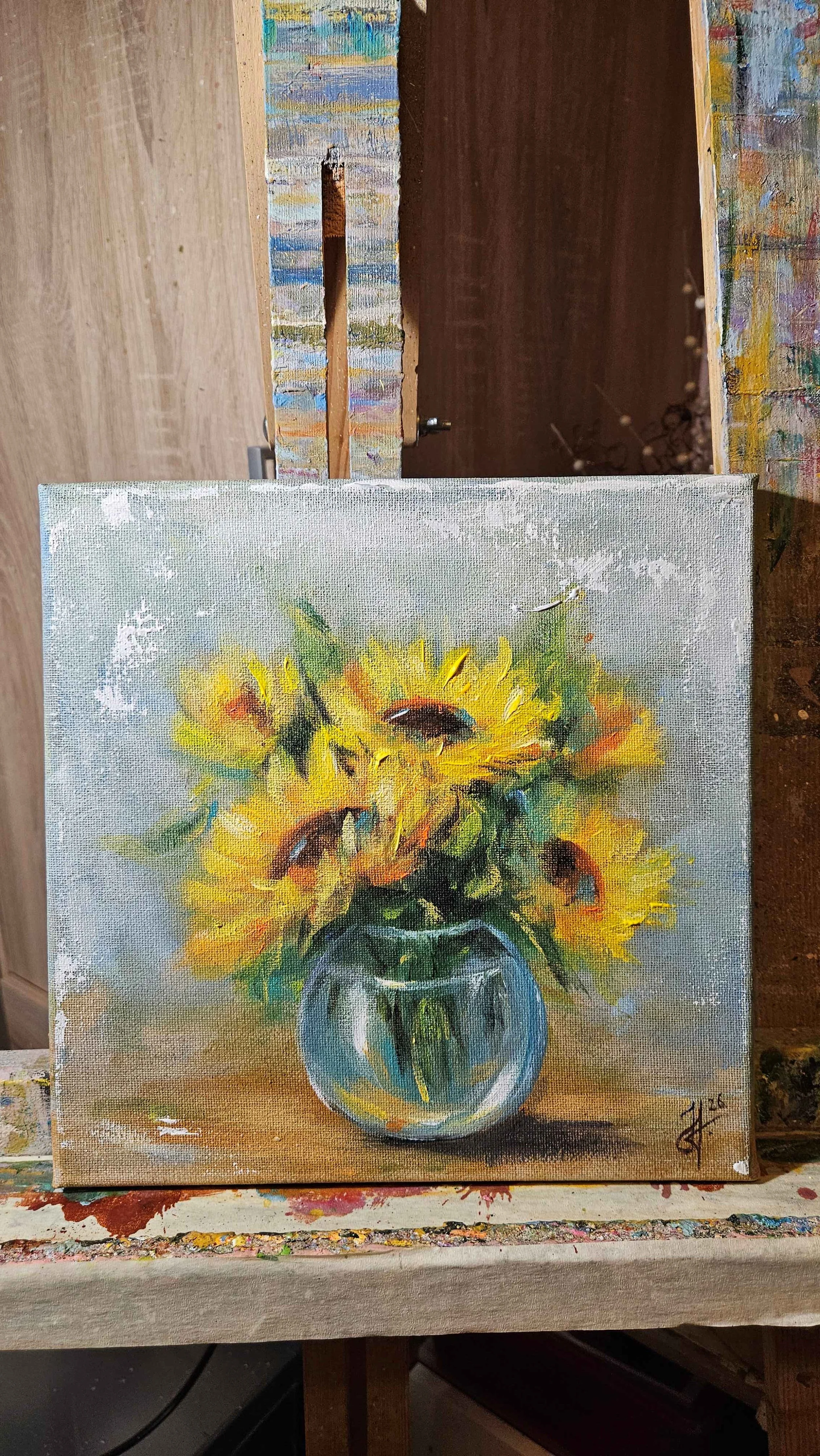 Slnečnice vo váze. Zátišie s kvetmi. Vintage obraz s kvetmi. Ručne maľovaný obraz na predaj.
