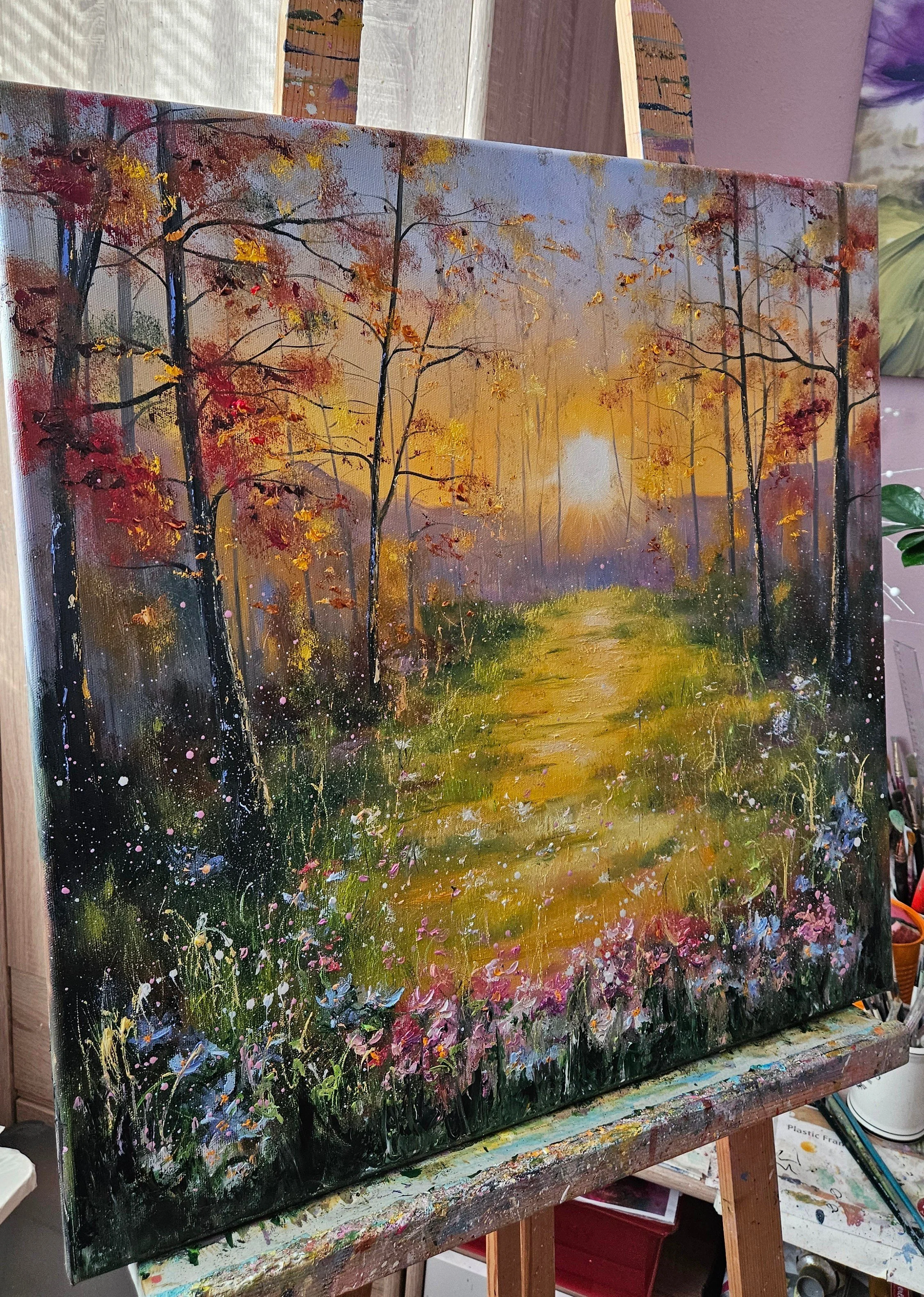 Slnečné ráno na čistinke v lese. Stromy, kvety, príroda. Ručne maľovaný obraz na predaj.