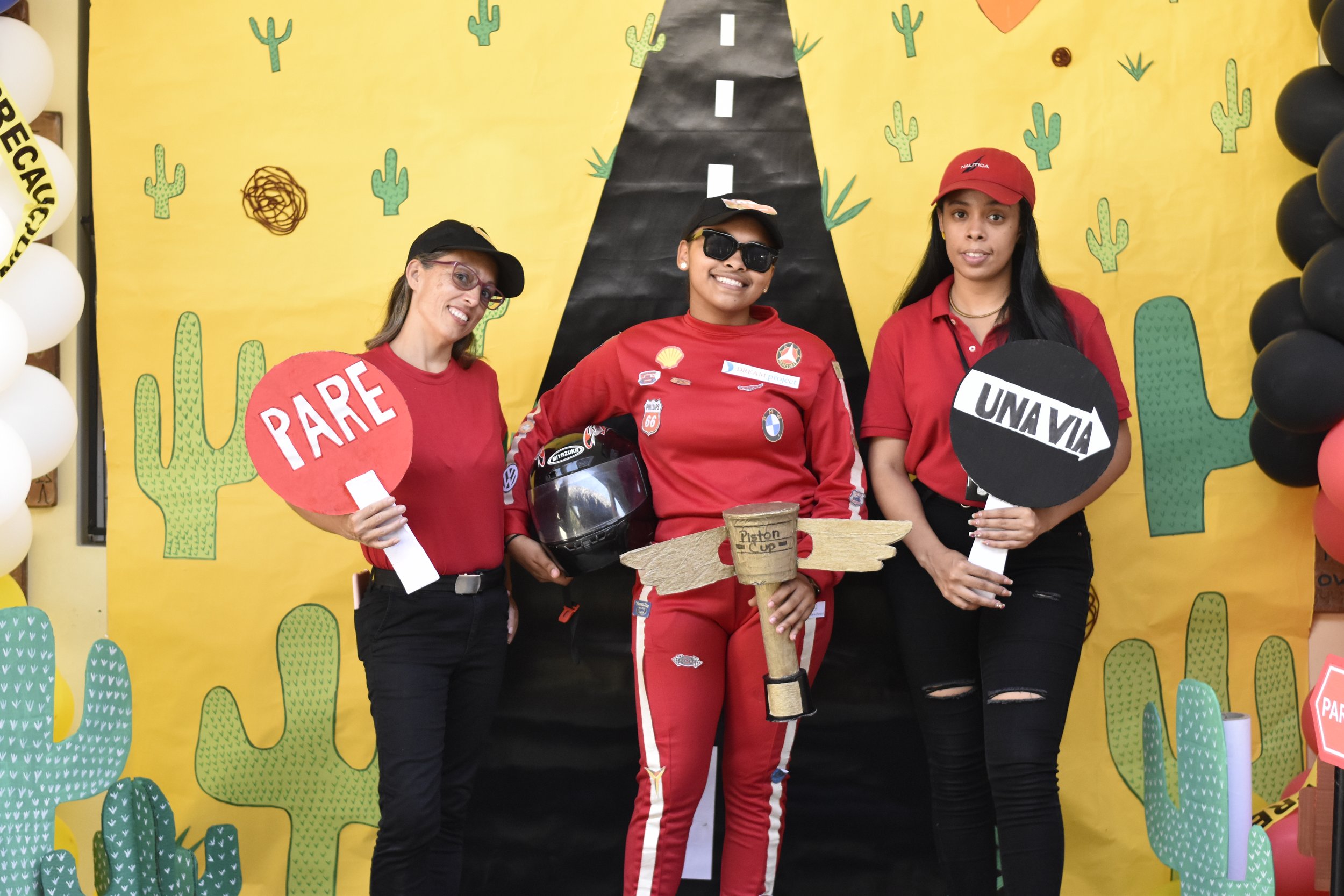 Feria de Libros - DREAM Center 126.JPG