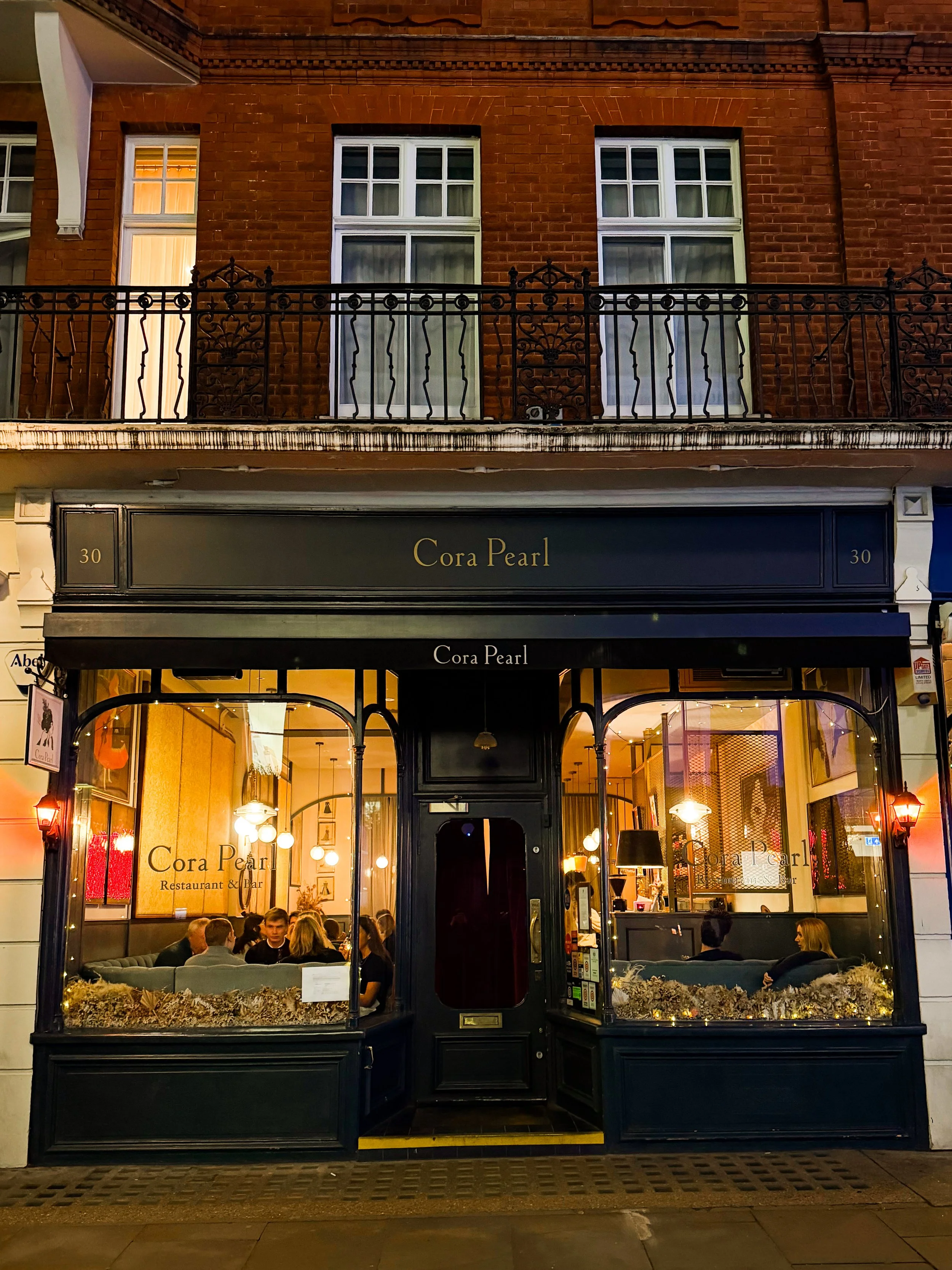 Cora Pearl, Covent Garden