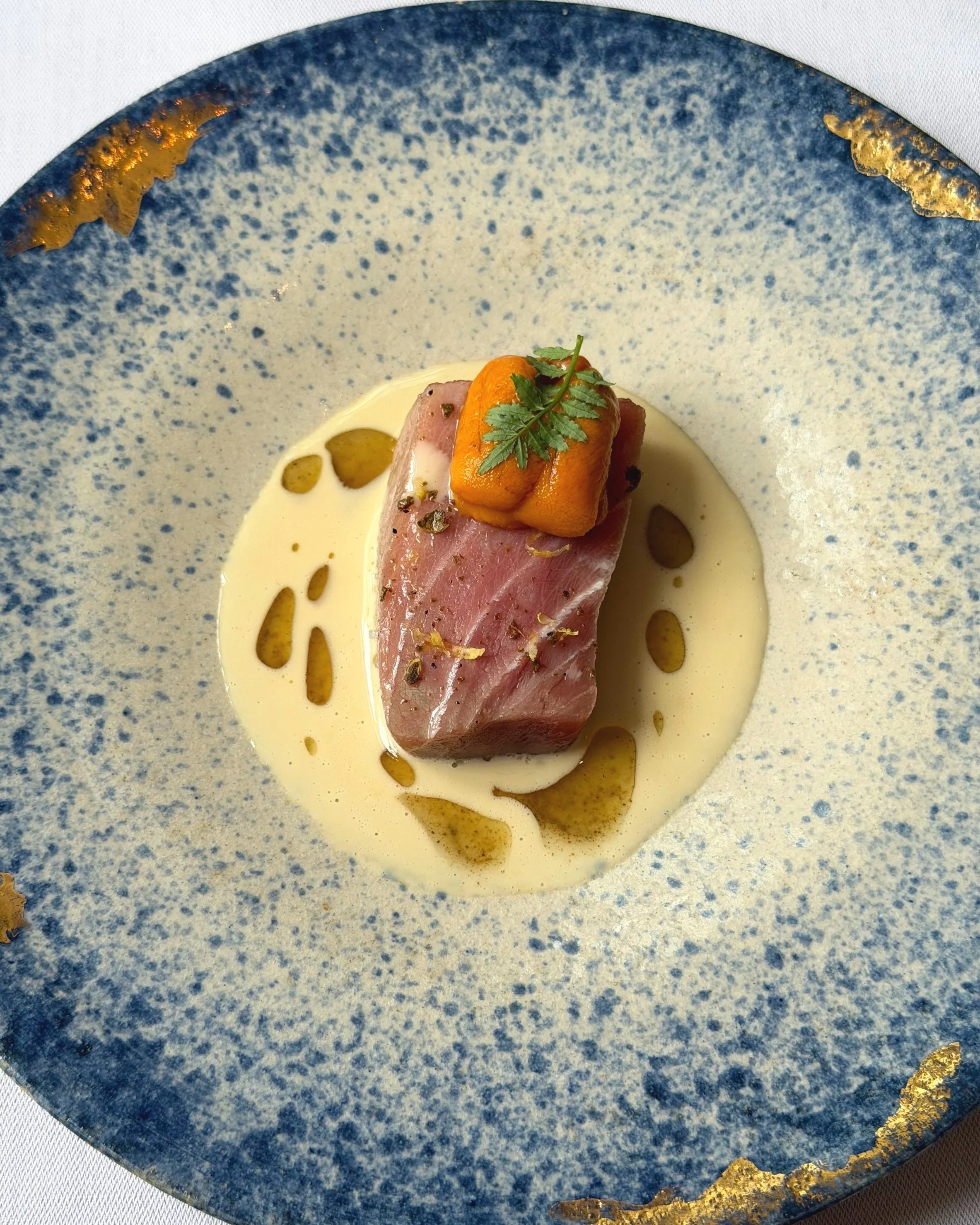 Zén Singapore Otoro tuna with sea urchin (uni)
