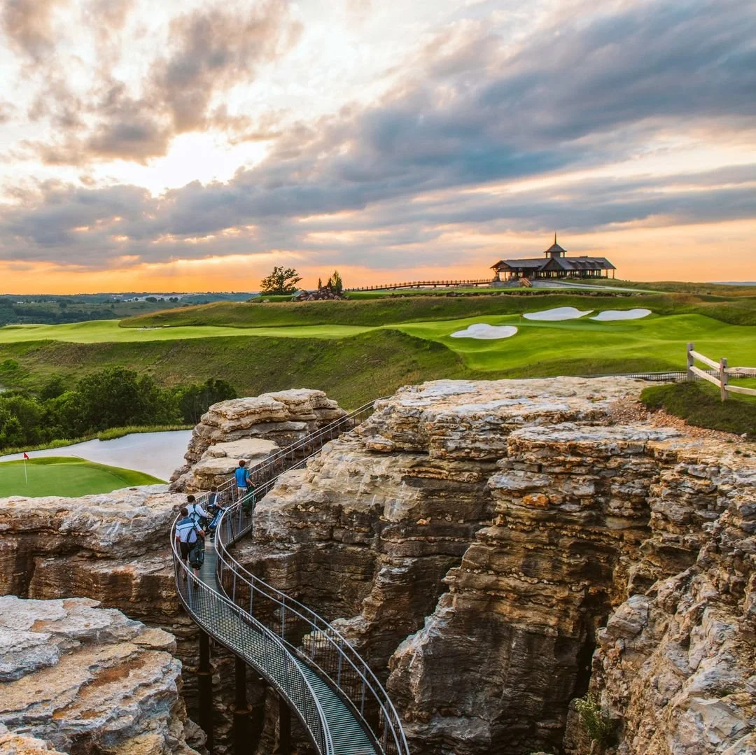 mountaintopbigcedarlodge.jpg
