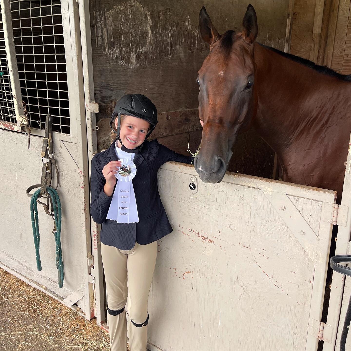 We are so proud of Brooklyn! She and Bob did their first horse show at Vahalla.