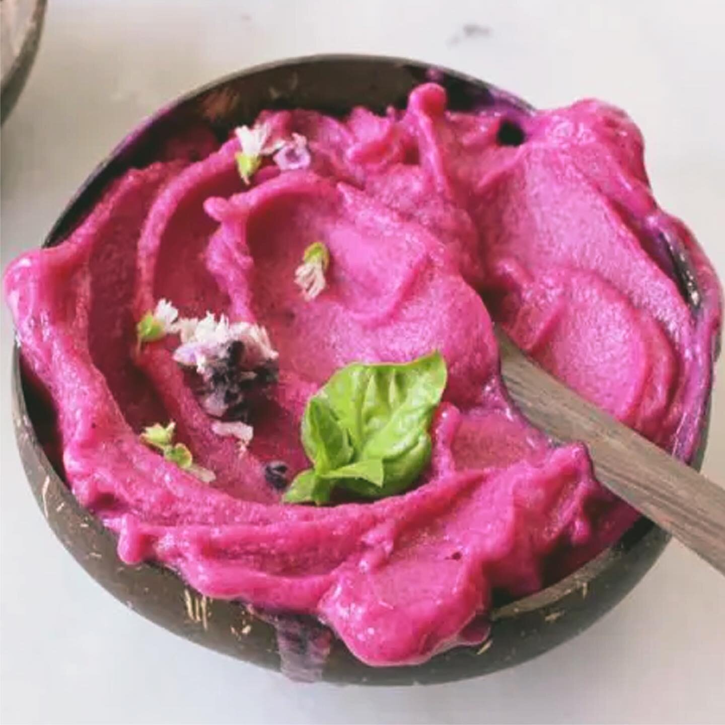 Shoutout to @veggie.society for creating this beautiful Pitaya Mango Banana Nice Cream. Bananas are known to be one of the best superfood fruits and what better way to enjoy them than in this icy treat.⁠
⁠
Be sure to check out veggiesociety.com for m