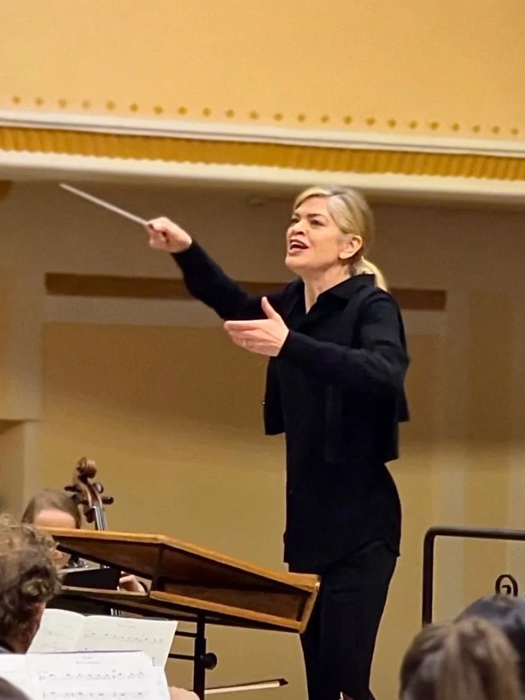 Now back in Ukraine, yesterday we rehearsed Yevhen Stankovych&rsquo;s Requiem with the @lviv_philharmonic_orchestra and @galicianchoir for the upcoming first concert of my three week tour of Lviv and Kyiv. 

The mid-rehearsal air raid alerts didn&rsq