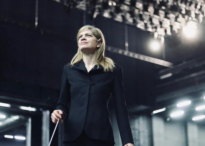 I&rsquo;m excited for our Carmen premiere tonight! Wishing the excellent orchestra, chorus, children&rsquo;s chorus, cast, stage crew and production team a great opening! 

Vive La Libert&eacute; ! 🇫🇷🇺🇦 

///

J&rsquo;ai h&acirc;te de diriger la 