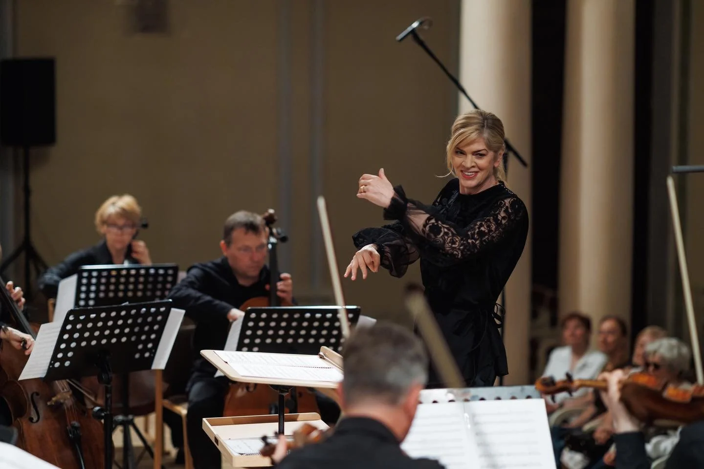 Although slightly delayed by air raid alerts, our @kyiv_camerata concert last night began and ended without a hitch. 

Part of the @kyivmusicpremieres Festival, we performed @poleva.victoria.vita&rsquo;s &ldquo;Magic Tilinka&rdquo; played masterfully