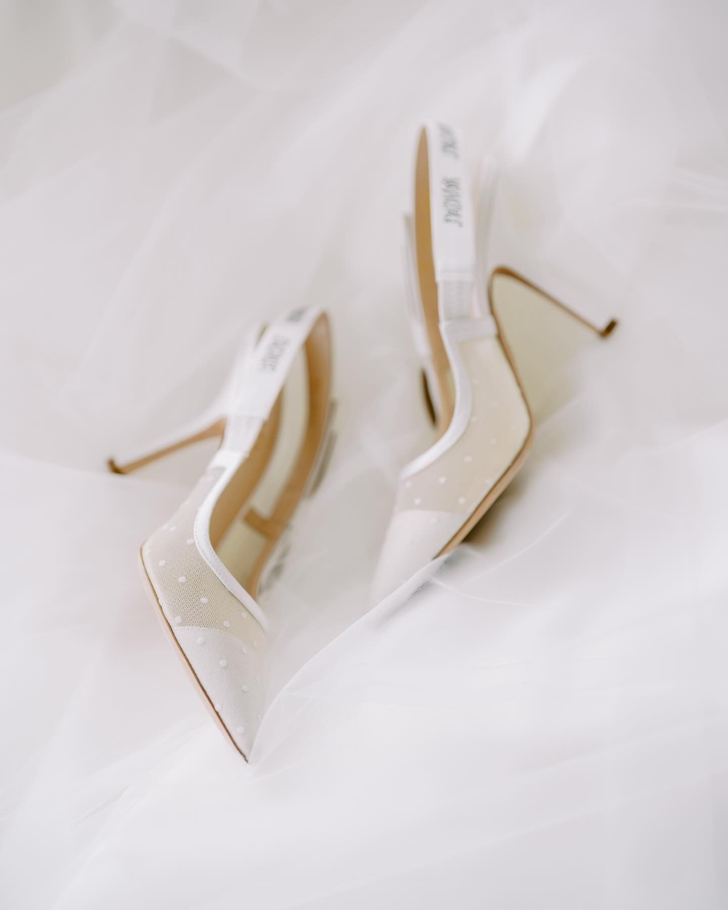 These Dior bridal shoes needed a moment on my grid✨