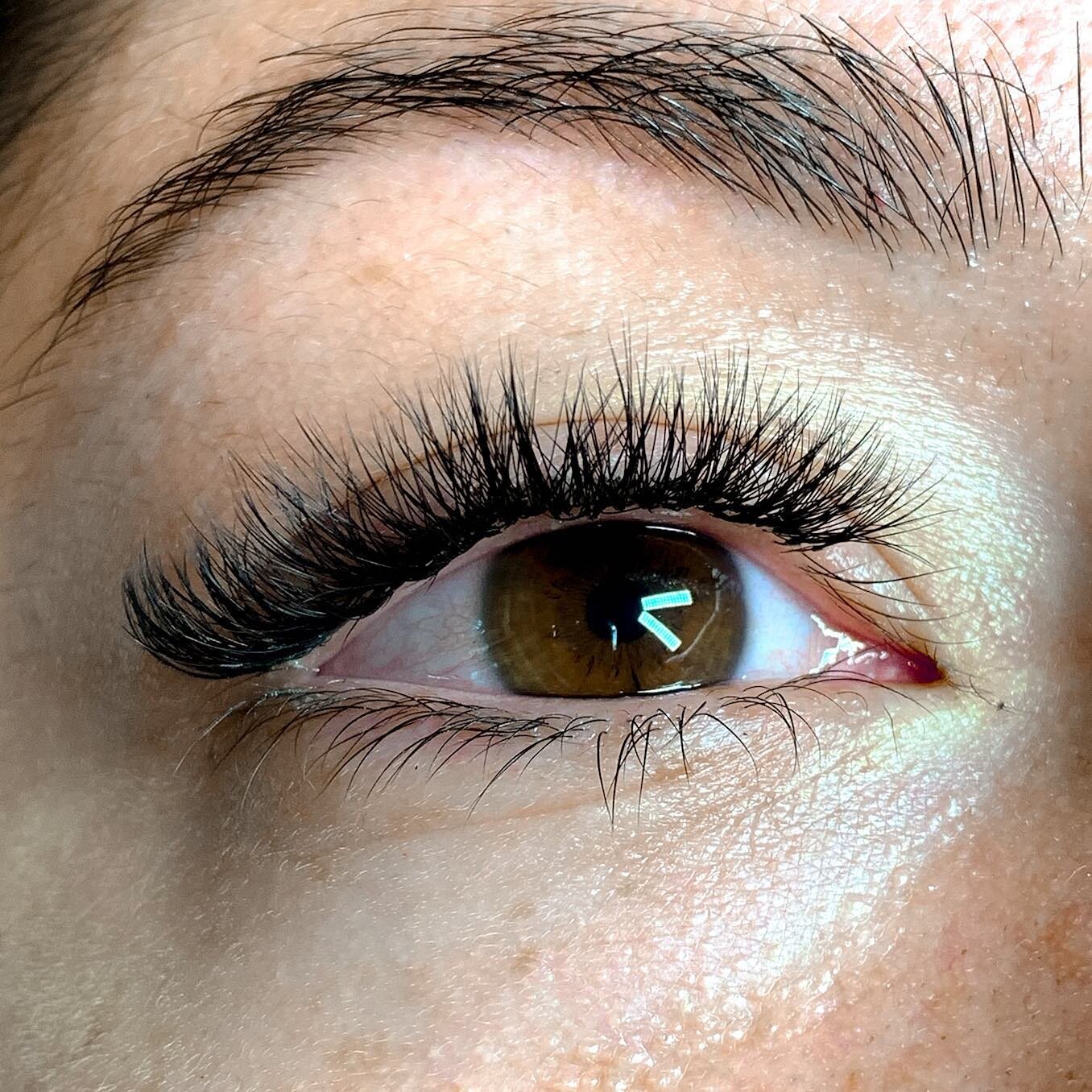 Swipe for the before 👉👉👉

.
.
.
.
#lashextensions #lashartist #eyelashes #lashextensions #eyelashextensions #losangeles #pasadena #monrovia #glendale #glendora #duarte