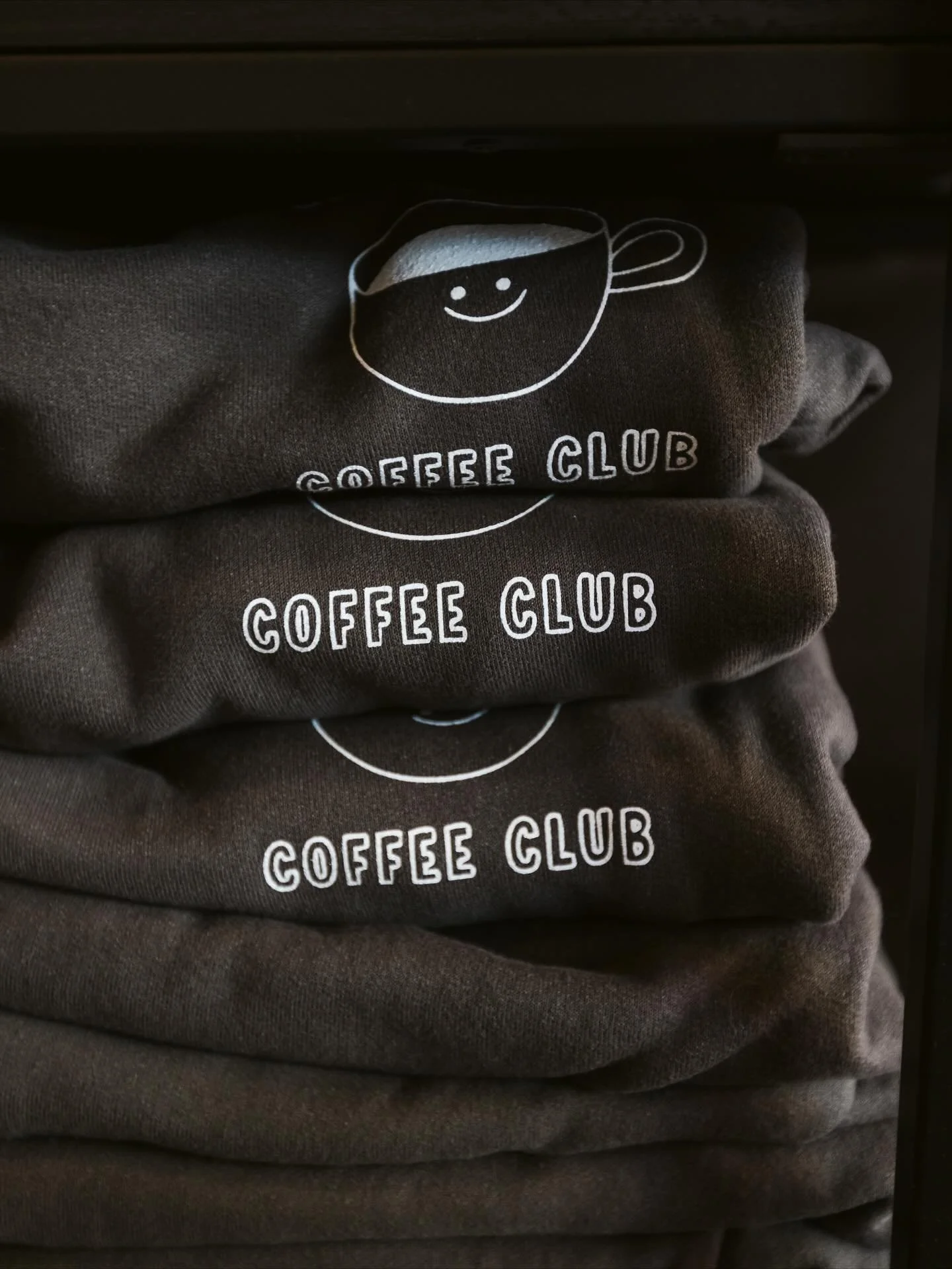 The temps are dropping! Grab one of our crewnecks before all our inventory is gone!
Our loyal customers know that central to our mission is leveraging the power of a cup of coffee for generosity. There is a tradition among the working class in Naple