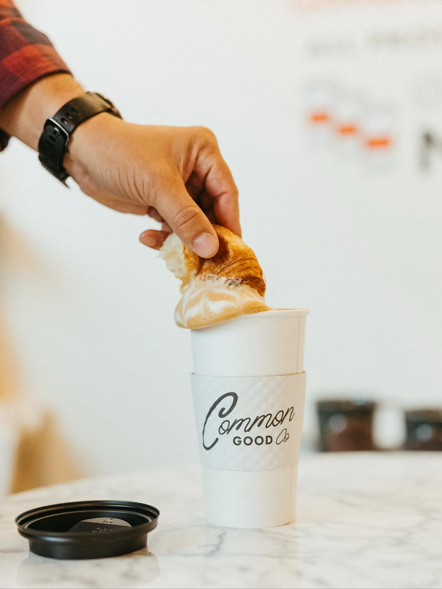 Sometimes ruining latte art is okay! ☕️

Here&rsquo;s to treating yourself at the end of the work week!