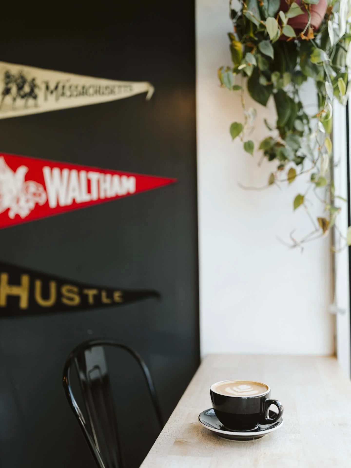 Patriots&rsquo; Day and Marathon Monday Hours: 7-3

Good luck to all the runners! Stop by and grab some coffee before heading to cheer on all those participating!