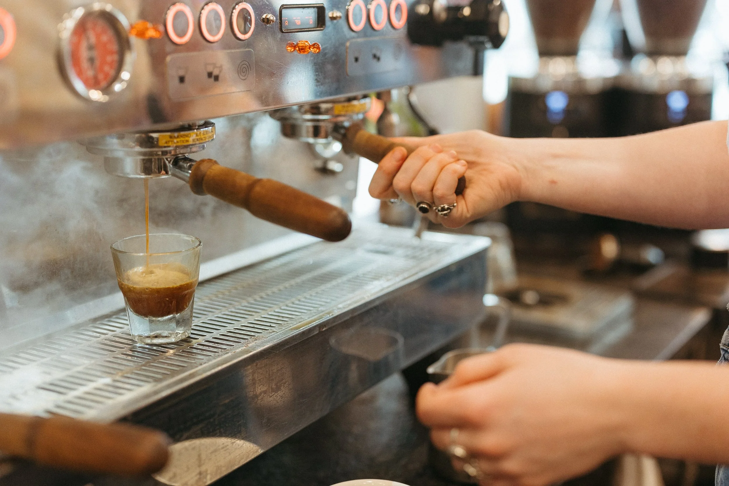 Quality coffee makes the start of the week better. ☕️