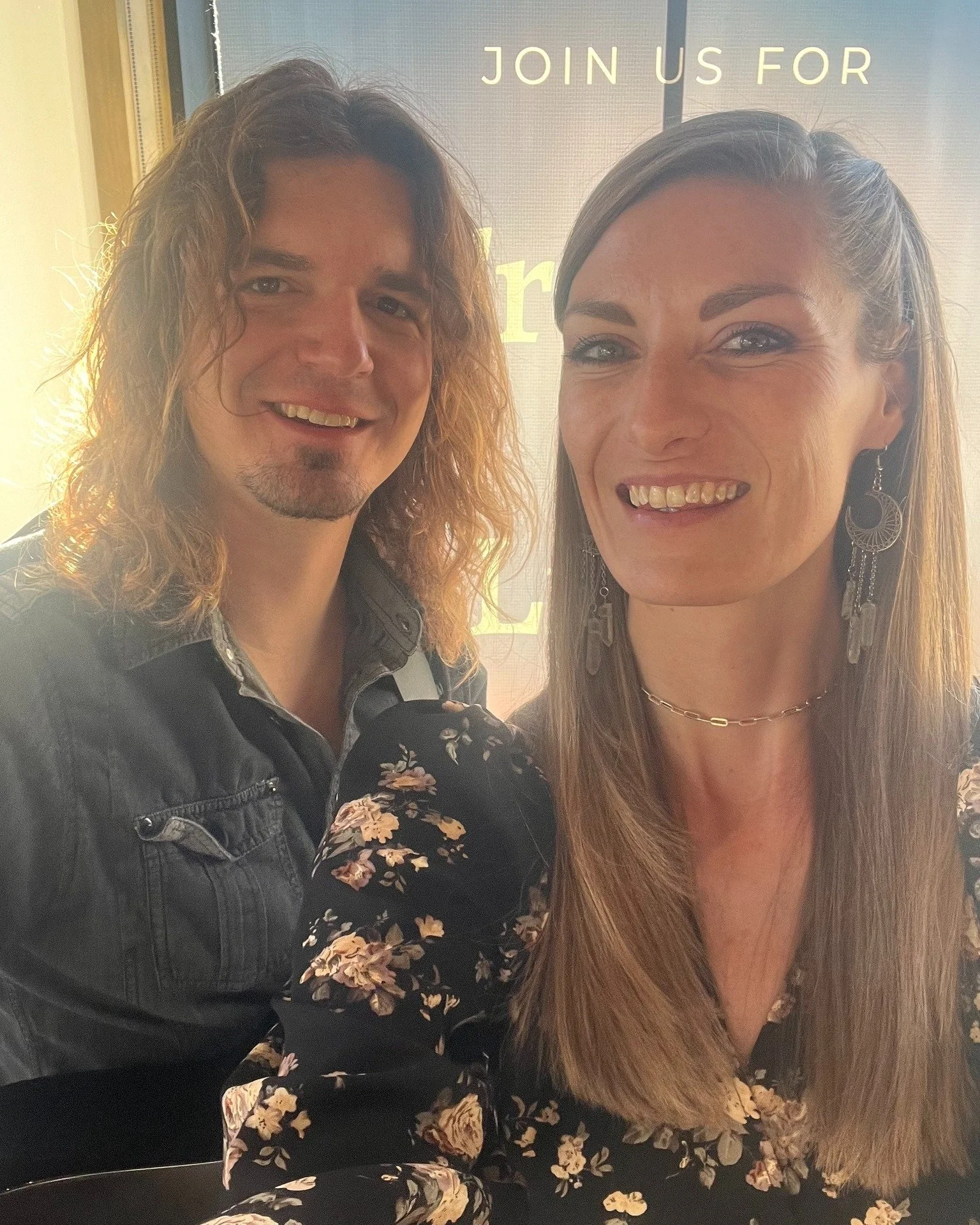Thank you to the @exchangecanyons for having us yesterday evening! 🎶

We'll be back on Sunday, November 3rd for their Music &amp; Mimosas event from 11am-2pm! 

#exchangecoffeehouse #uhlduo #livemusic #coversongs #castlepines #acousticduo
